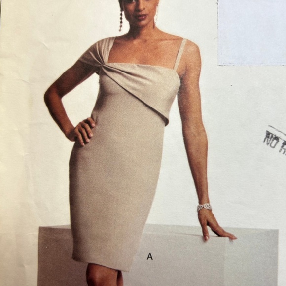 BILL BLASS Evening Dresses, SEWING PATTERN,  Sizes 8-10-12 - Picture 2 of 7